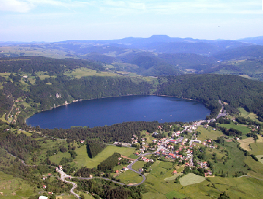 Ferienhaus in Saint-Jeure d