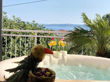 Ferienhaus in Kastel Novi (Splitsko-Dalmatinska) oder Ferienwohnung oder Ferienhaus