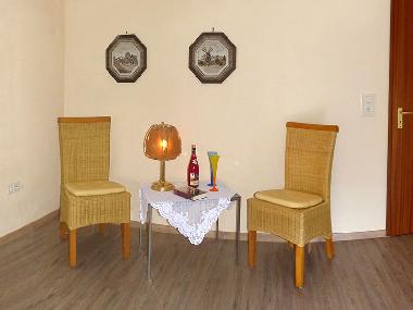 Schlafzimmer 1 / Sitzplatz zum wohlfhlen und entspannen