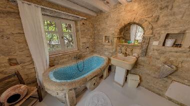Minoan Badewanne Villa Chrissie Marie