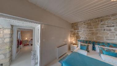 Villa Chrissie Marie Schlafzimmer mit Duschbad ensuite
