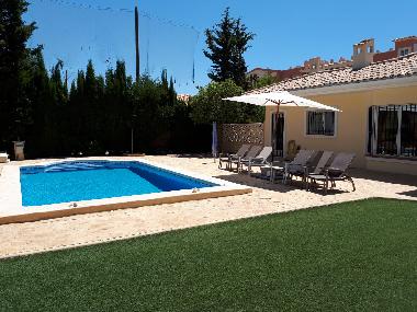 Ferienhaus in Bonalba - Muchamiel - Alicante (Alicante / Alacant) oder Ferienwohnung oder Ferienhaus