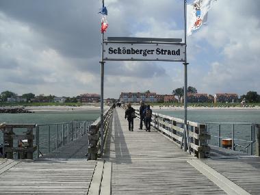 Seebrcke am Schnberger Strand