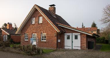 Ferienhaus in Sch�nberger Strand (Ostsee-Festland) oder Ferienwohnung oder Ferienhaus