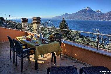 Ferienwohnung in Castelletto di Brenzone (Verona) oder Ferienwohnung oder Ferienhaus
