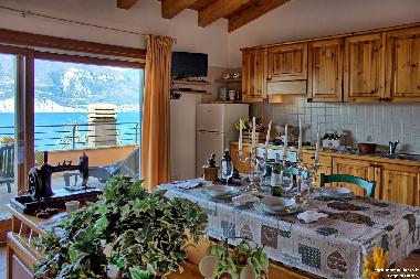 Ferienwohnung in Castelletto di Brenzone (Verona) oder Ferienwohnung oder Ferienhaus