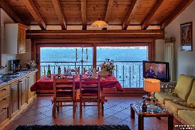 Ferienwohnung in Castelletto di Brenzone (Verona) oder Ferienwohnung oder Ferienhaus