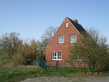 Ferienhaus in Ne�mersiel (Nordsee-Festland / Ostfriesland) oder Ferienwohnung oder Ferienhaus