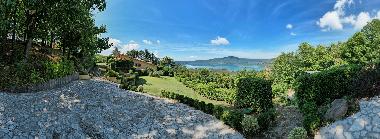 Romantisches Ferienhaus am See bei Rom