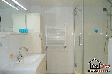 Dusche und Toilette