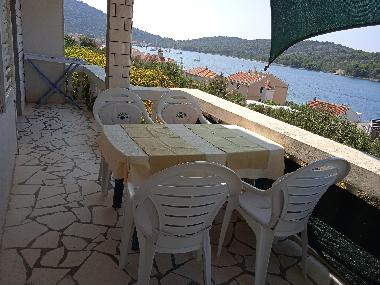 Ferienwohnung in Kaprije island /ideal for Families-Groups (Sibensko-Kninska) oder Ferienwohnung oder Ferienhaus